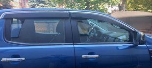 Вітровики з хромованим молдингом Niken Luxury (2015-2022, 4 шт) &mdash; Ford Ranger 2011-2022 рр. bfdrg1523-w/s фото