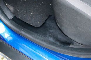 Накладки на внутрішні пороги EuroCap (4 шт, ABS) &mdash; Renault Duster 2018-2024 рр. 46210218-010020uz фото