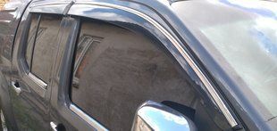 Вітровики з хромованим молдингом (4 шт., Sunplex Chrome) &mdash; Nissan Navara 2006-2015 рр. plus1017003 фото