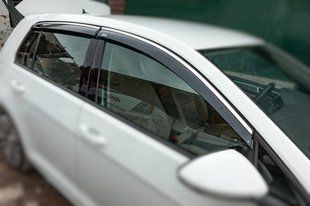 Вітровики з хромованим молдингом HB (4 шт, Niken) &mdash; Volkswagen Golf 7/E-Golf 2012-2020 рр. 047vw020201 фото