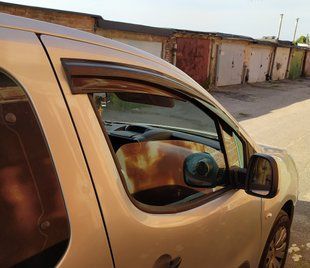 Вітровики (2 шт., Sunplex Sport) &mdash; Citroen Berlingo 2008-2018 рр. sp-s-38 фото