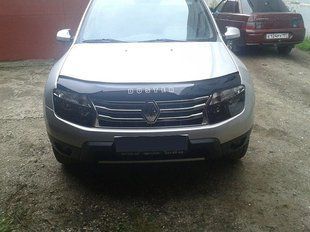 Дефлектор капота (мухобійка) Renault Duster 2010-2017 (ViP) 00-00000437 фото